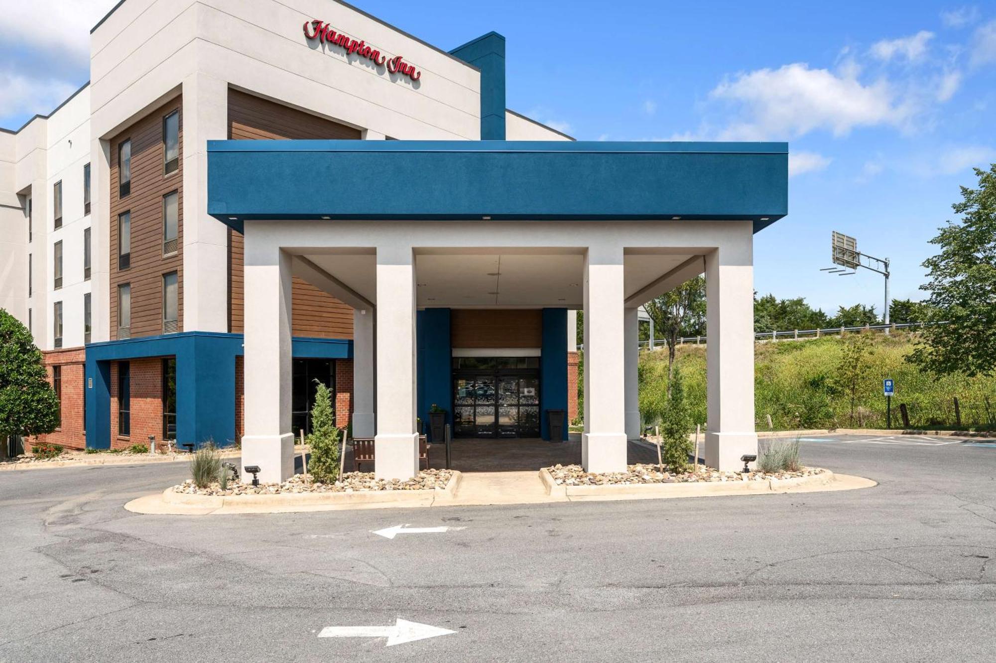Hampton Inn Front Royal Exterior foto